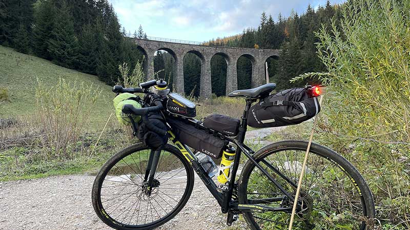 Bikepacking Hnileckou dolinou na Muráň | Hnilecká cyklomagistrála